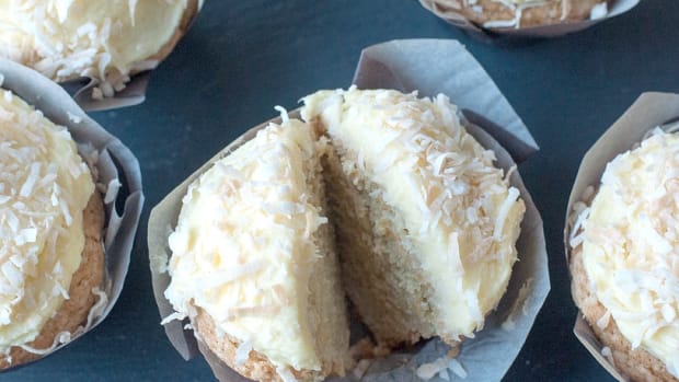 Brazilian coconut truffle cupcake