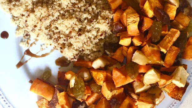 Quinoa with Fruits and Yams