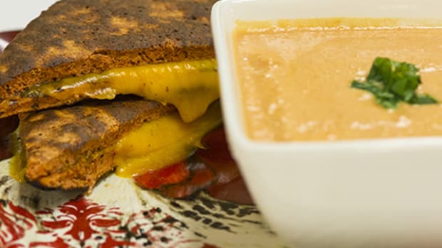 Grilled Cheese & Creamy Tomato Soup