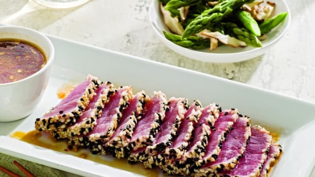 Sesame Tuna with Ginger-Miso Dip