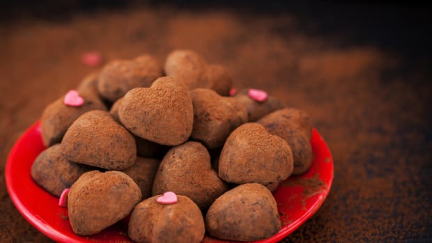 heart shaped chocolate truffles
