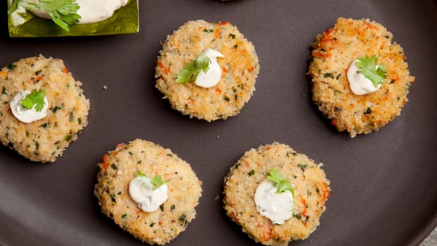 baked crab balls with cilantro lime dipping sauce
