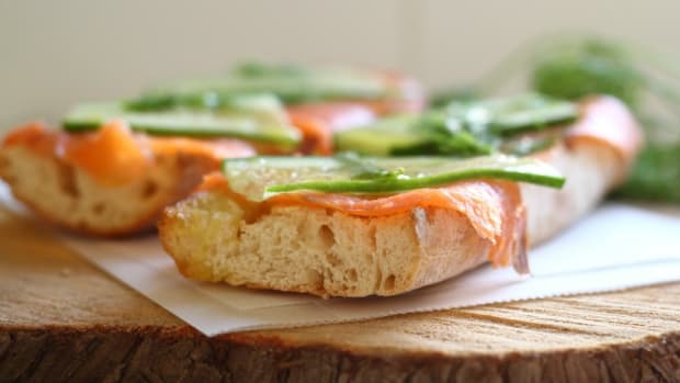 cucumber and salmon sandwich