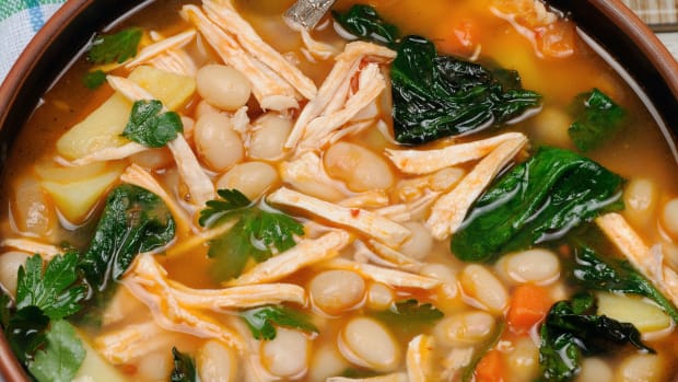 white bean spinach stew