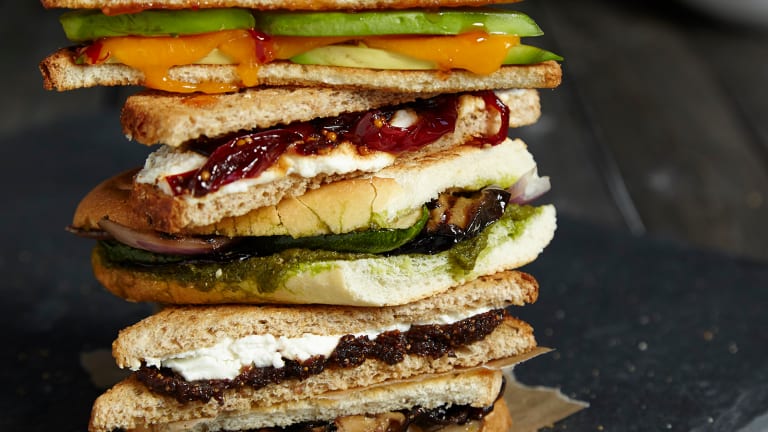 15 MOUTHWATERING GRILLED CHEESE RECIPES