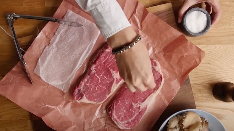 How To Cook The Perfect Summer Steaks