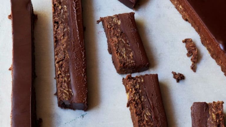 10 Healthy Mains and Worth-it Desserts