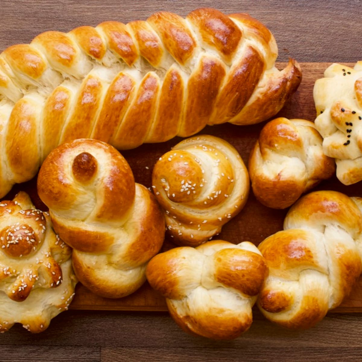 Rose Braid Challah Bread: Recipes That Impress Everyone - Rosie Discovers