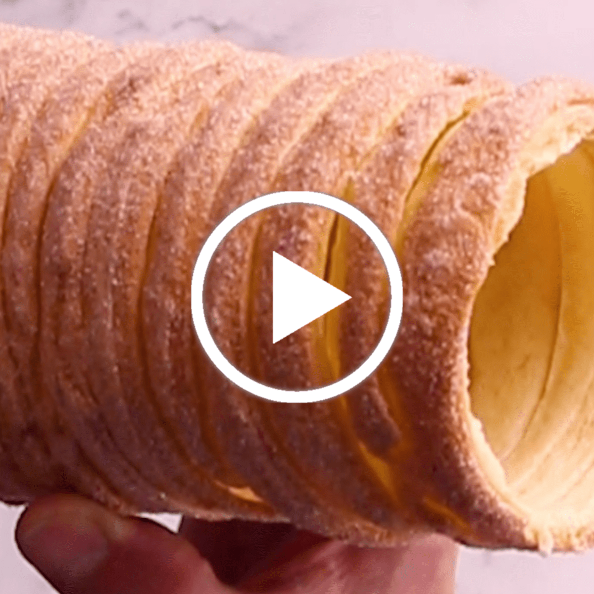 Chimney Cake Magic: Experience the Irresistible Delight of Kürtőskalács! 5  places to visit.