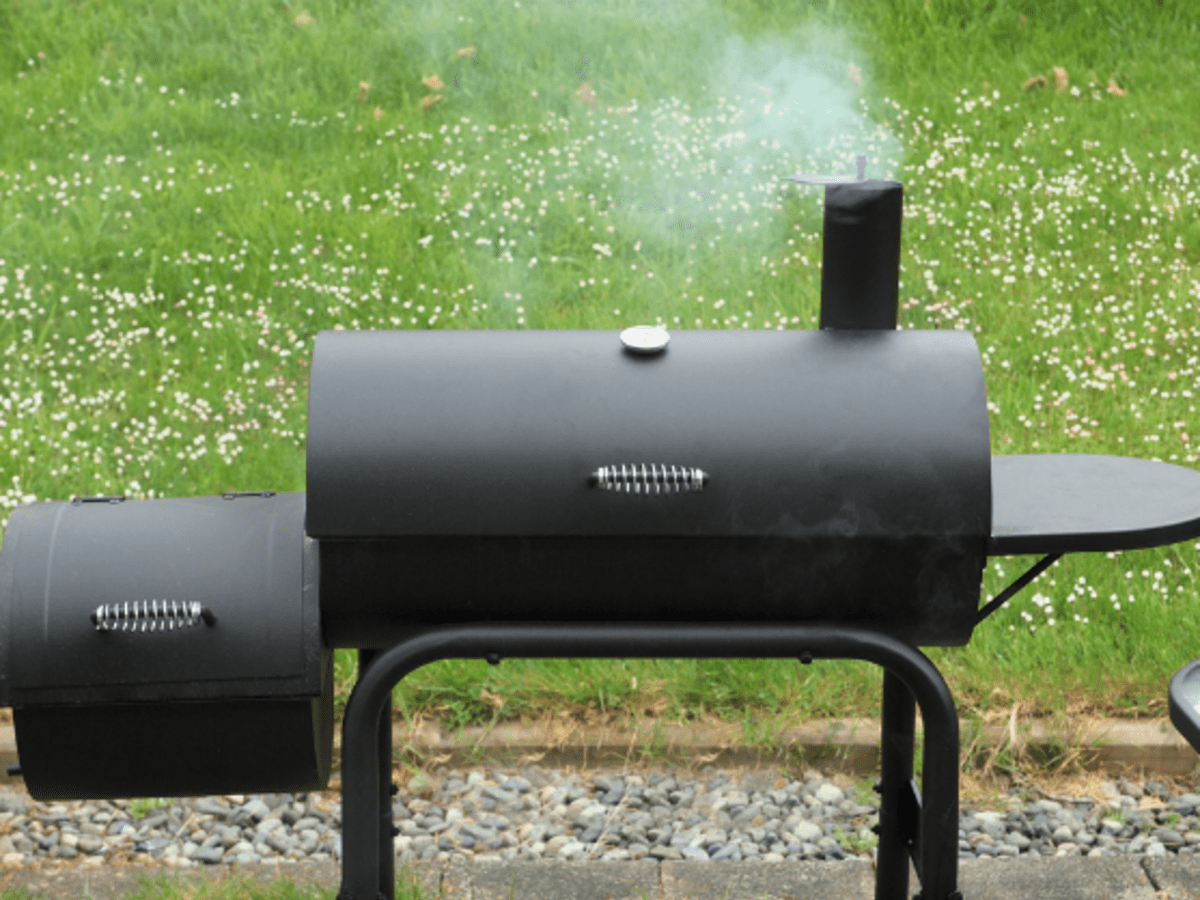 pellet smoker hopper