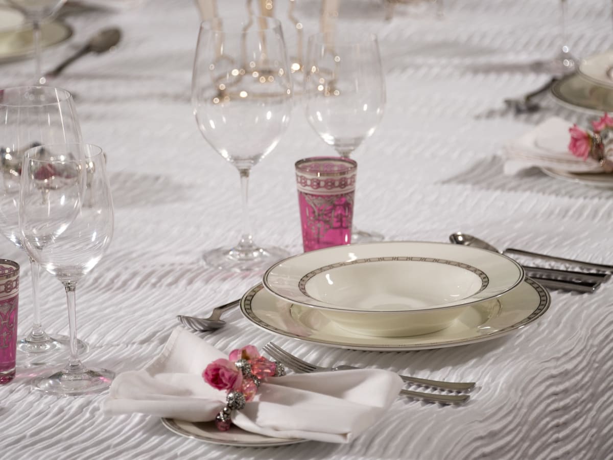 Elegant new arrivals dinner setting