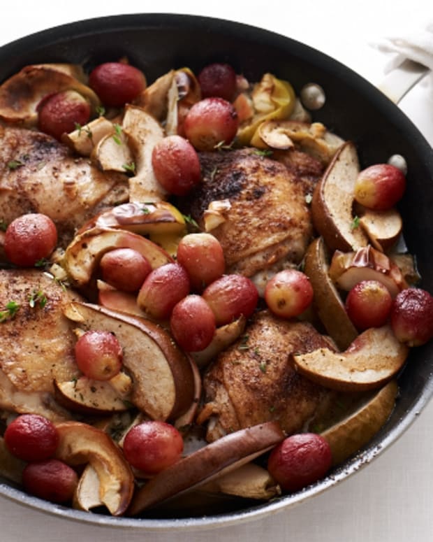 Chicken Thighs with Roasted Winter Fruit