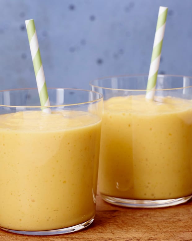 Tropical Pineapple Smoothie