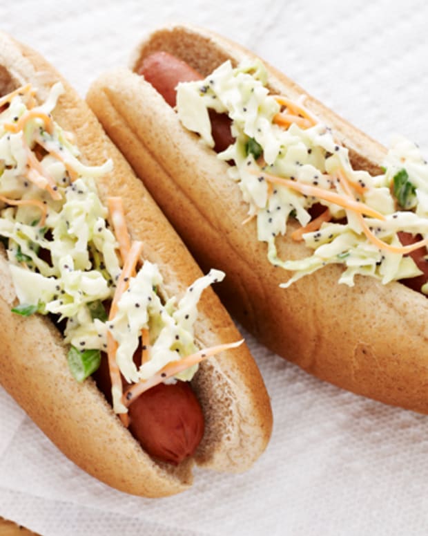 Hot-Dog with Coleslaw