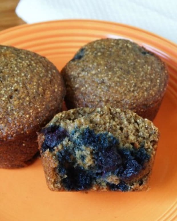 Buckwheat-Chia-Blueberry-Muffins