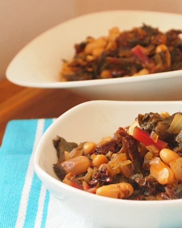 white-bean-and-greens-stew.