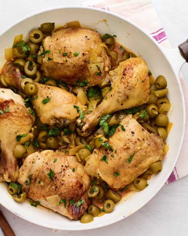 Chicken with Green Olives
