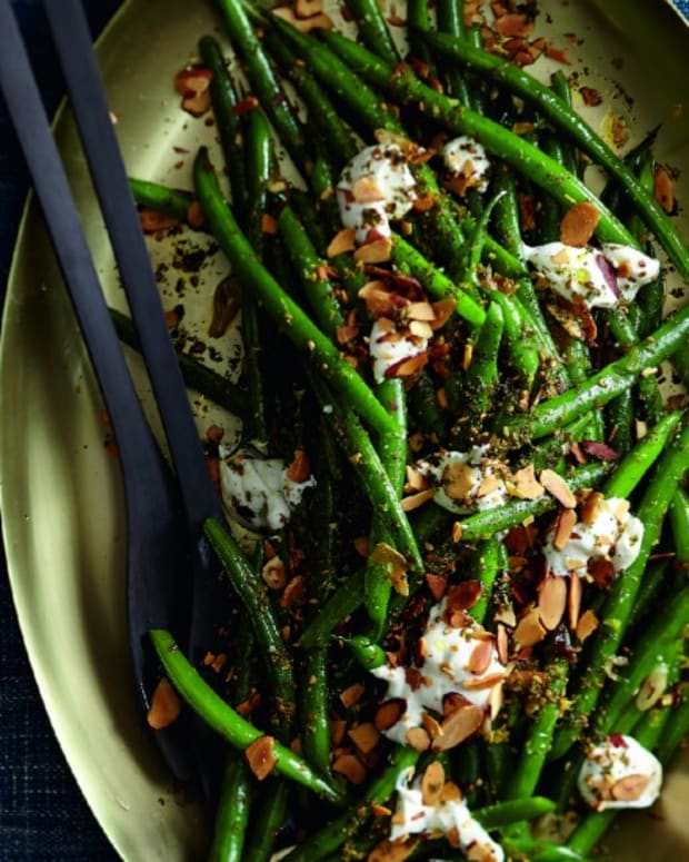 Sauteed Green Beans With Labneh And Sliced Almonds