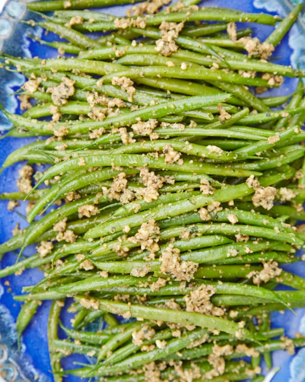 Green Beans with Walnut and Green Olive Tapenade