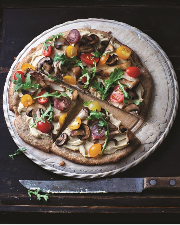 Hummus Pizza with Arugula and Wild Mushrooms