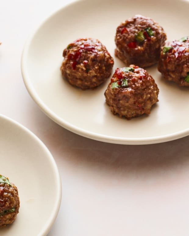 soy glazed mini meatballs