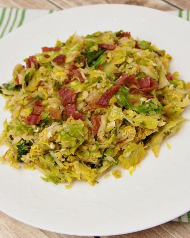 Warm-Brussels-Sprouts-Salad
