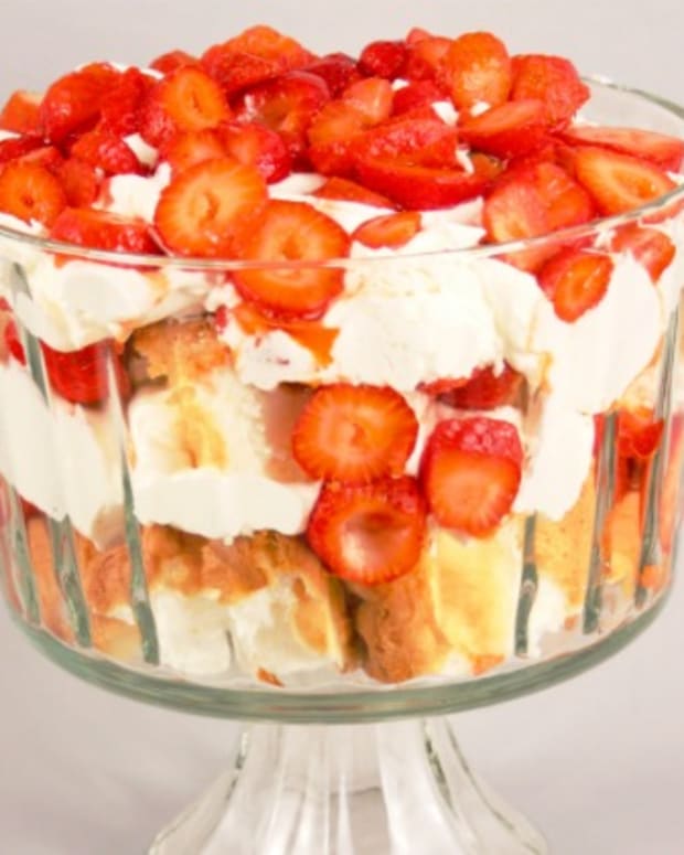 strawberry Angel Trifle