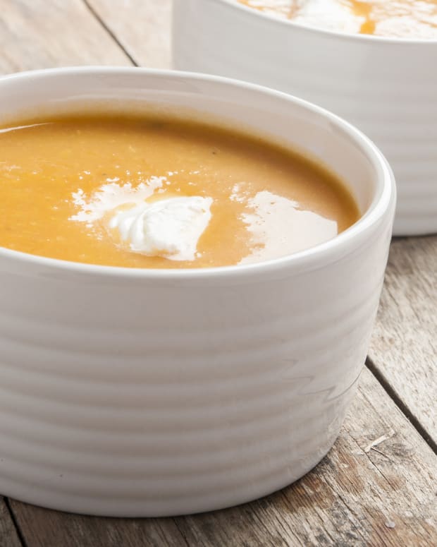 Easy squash soup hot or cold