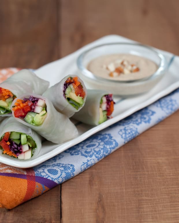 Veggie Rice Wraps with Almond Dipping Sauce