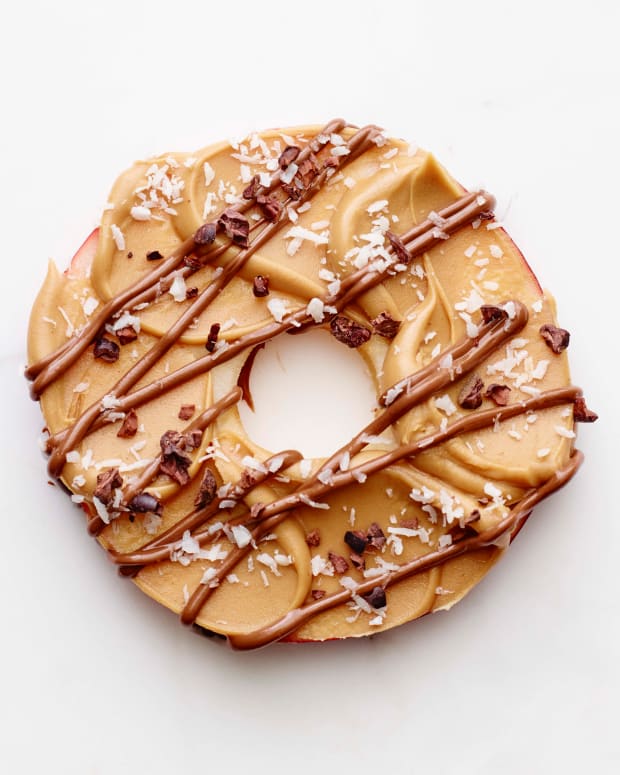 apple donut rings horizontal
