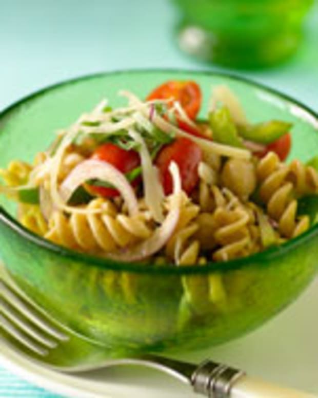 Cold Fusilli Pasta With Summer Vegetables