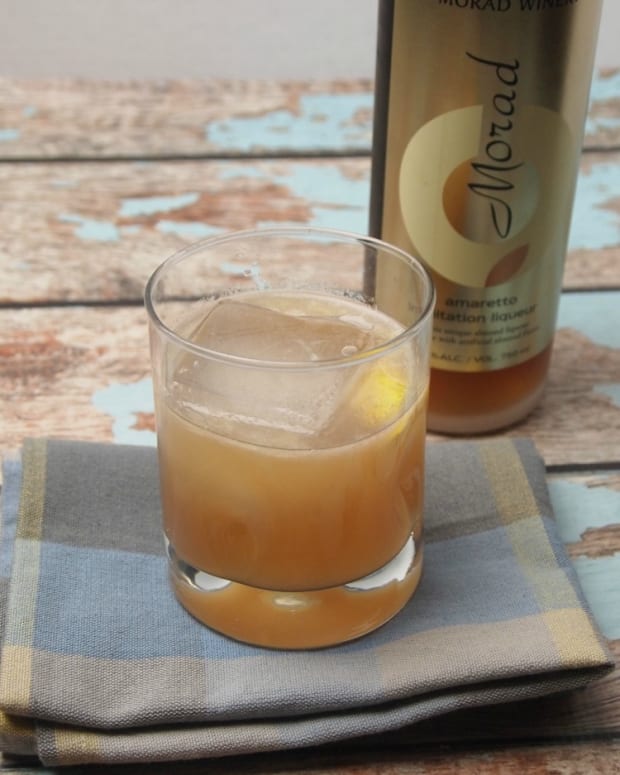 amaretto lmeon cocktail