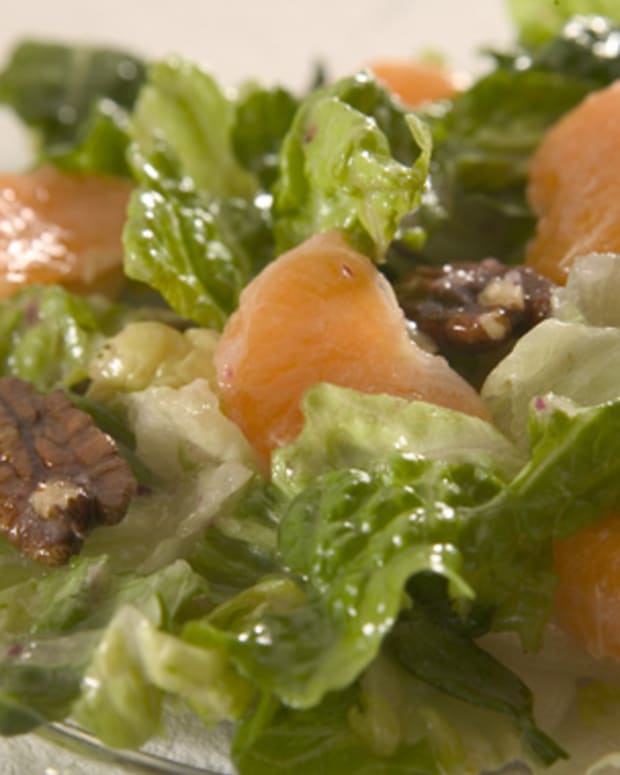 Romaine Pecan Salad