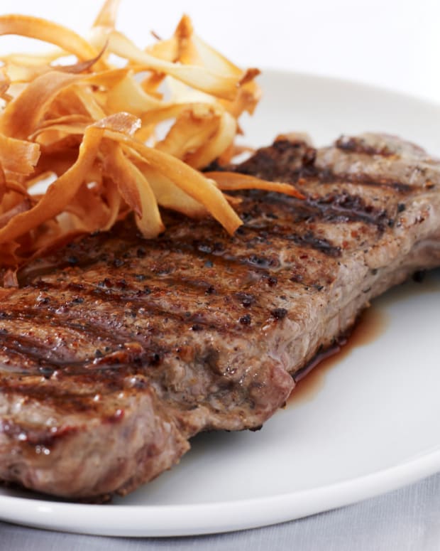 Rib Eye Steak with Parsnip Chips