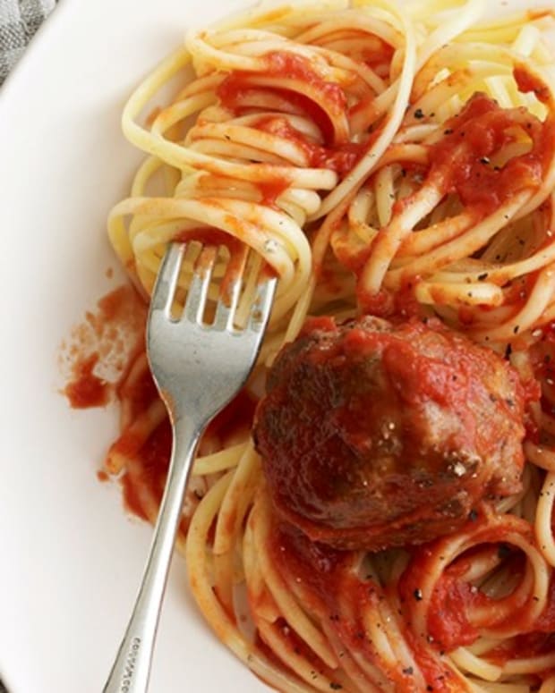 VEAL SPAGHETTI AND MEATBALLS