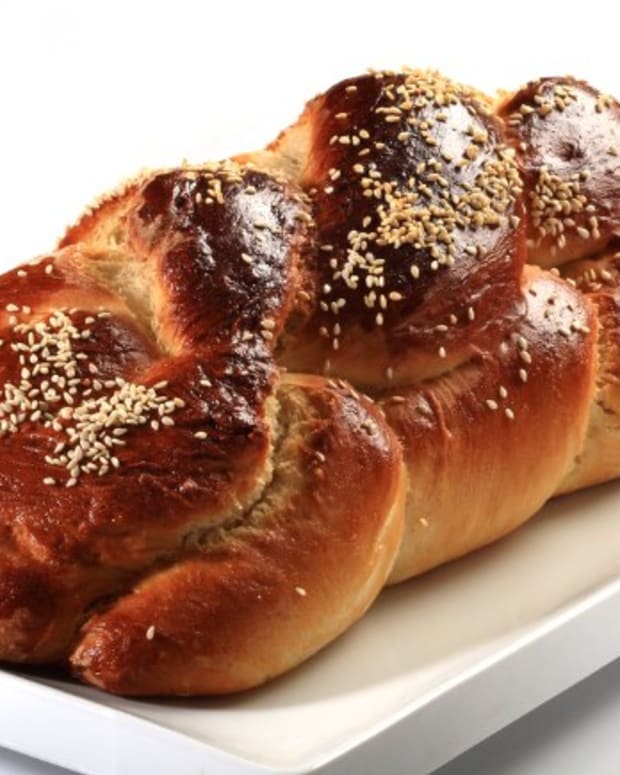 challah bread