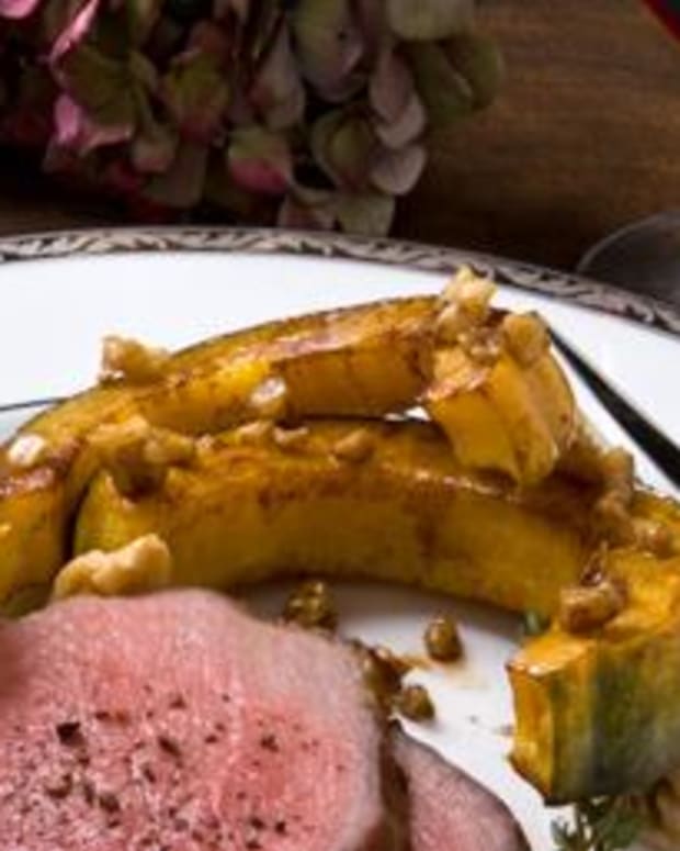 Smart Glazed Squash with Walnuts and Thyme