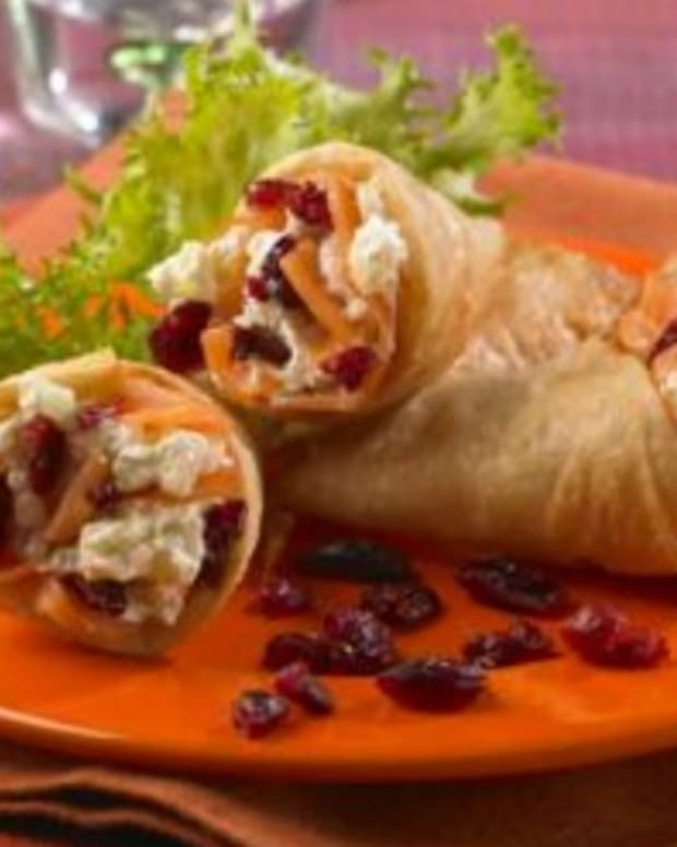 Smoked Salmon and Cranberry Cones