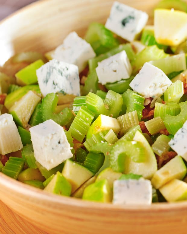 wladorf salad with blue cheese