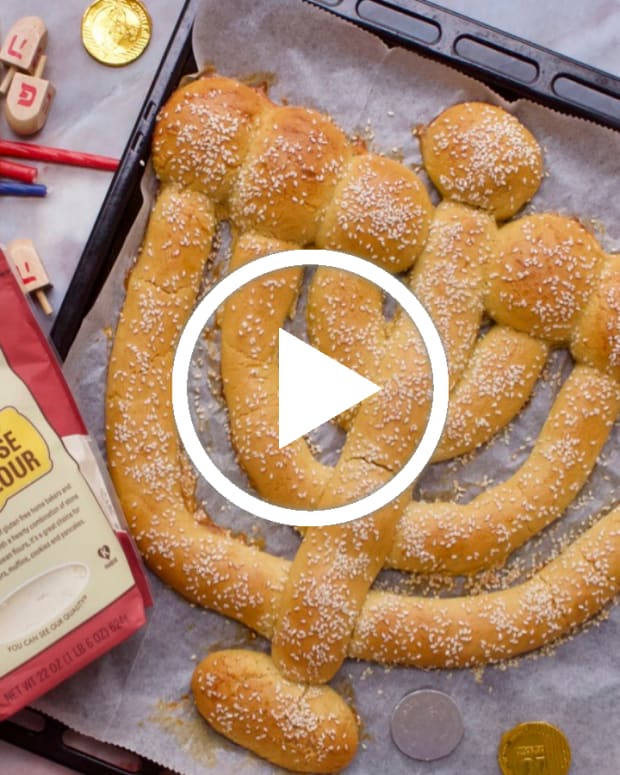 chanukah challah bobs red mill featured