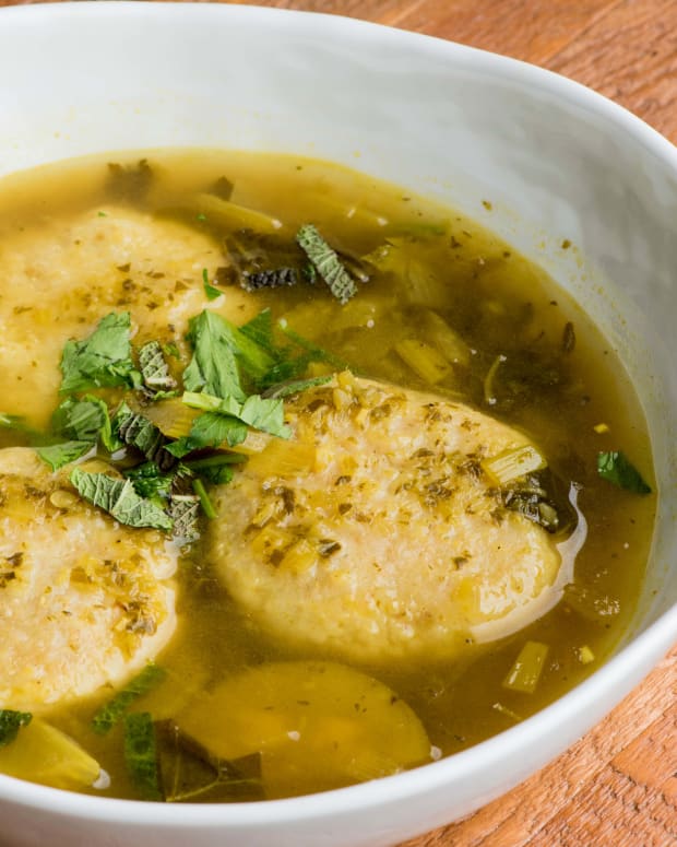chicken soup with kubbeh lemony