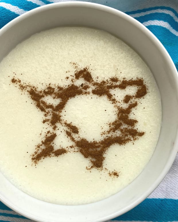 Beauty Queen of Jerusalem Satluch rice pudding with Jewish star