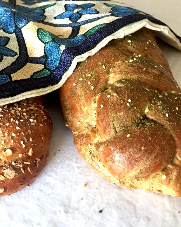 Healthier Spelt Challah with Silan