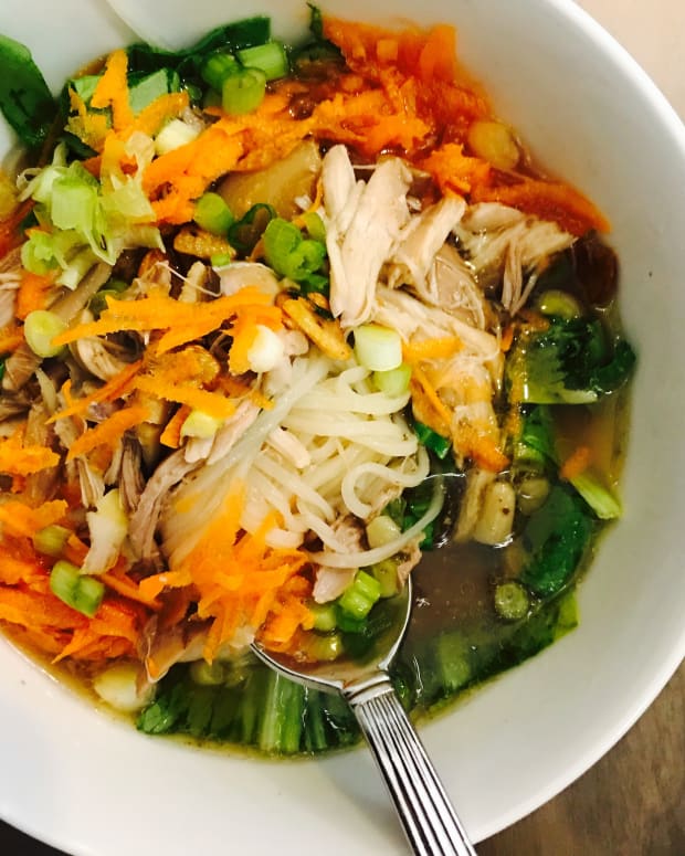 Slow cooker asian chicken noodle soup wide