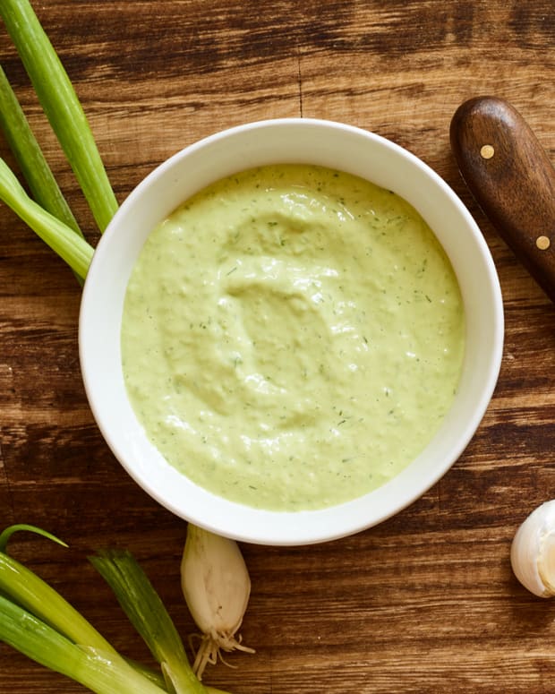 Jamie's green outlet goddess dressing