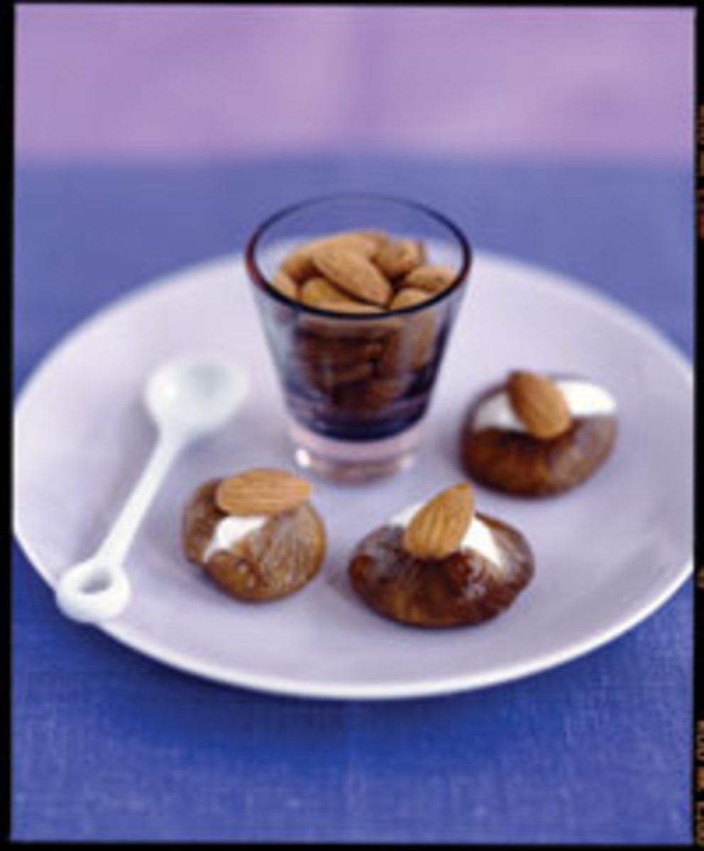 Dried Figs Stuffed with Almonds & Cream Cheese