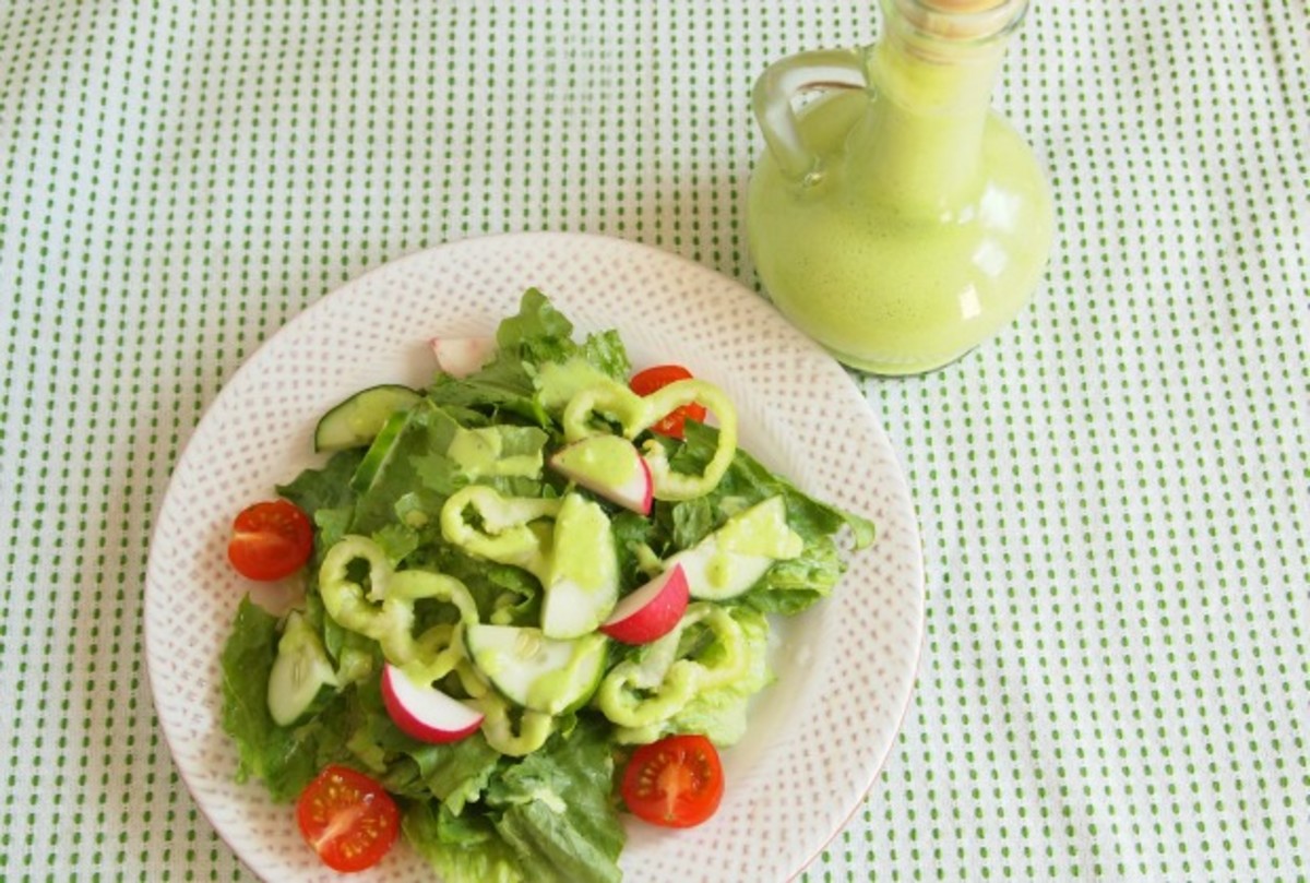 low fat creamy parsley salad dressing