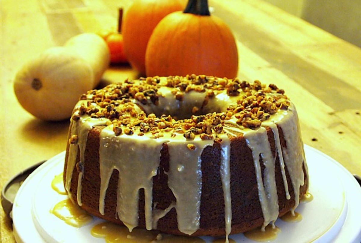 Pumpkin Pound Cake With Caramel Icing