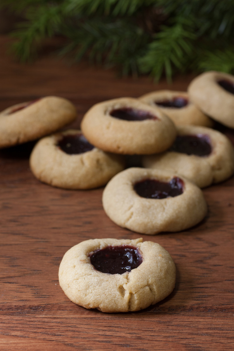 cranberry thumbprint cookies.jpg