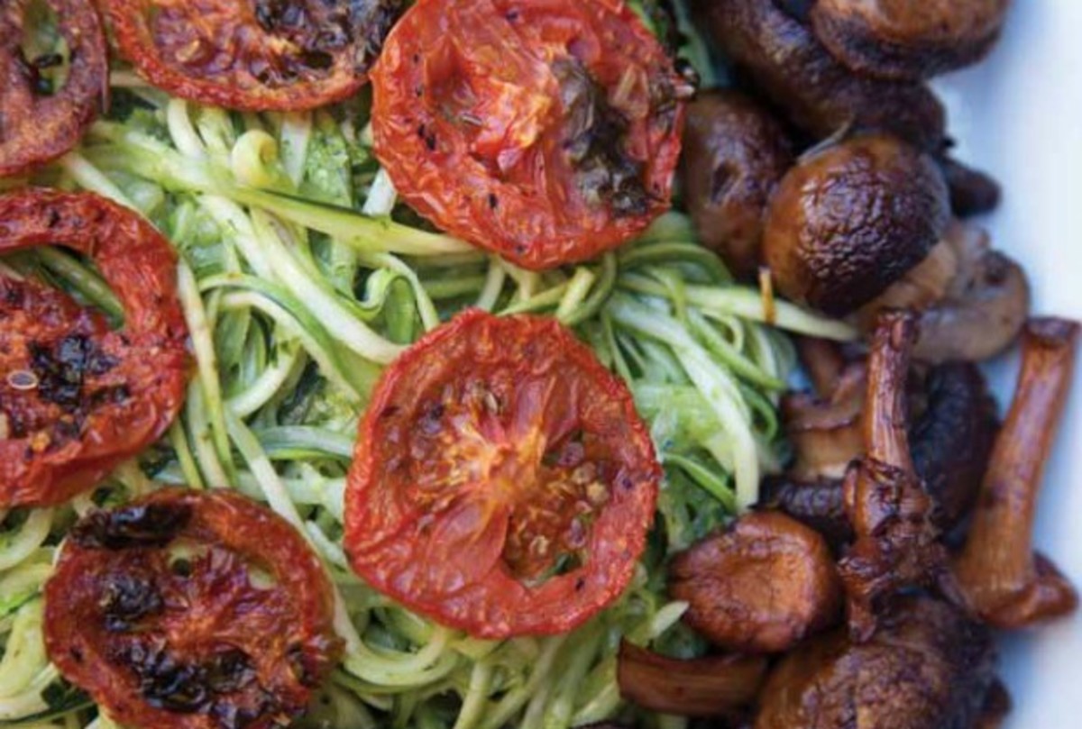Zucchini Pasta with Mushrooms and Oven Dried Tomatoes
